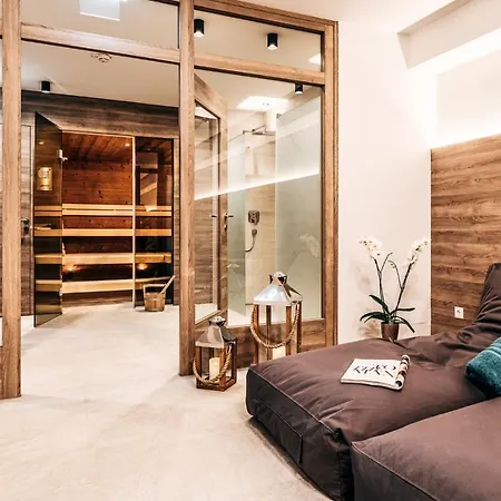 Hotel apartamentowy Foxy 2*