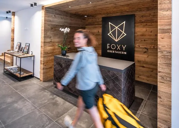 アパートホテル Foxy 4*